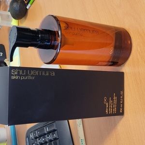 Shu Uemura ultimate8 cleansing oil + Free sample 15ml